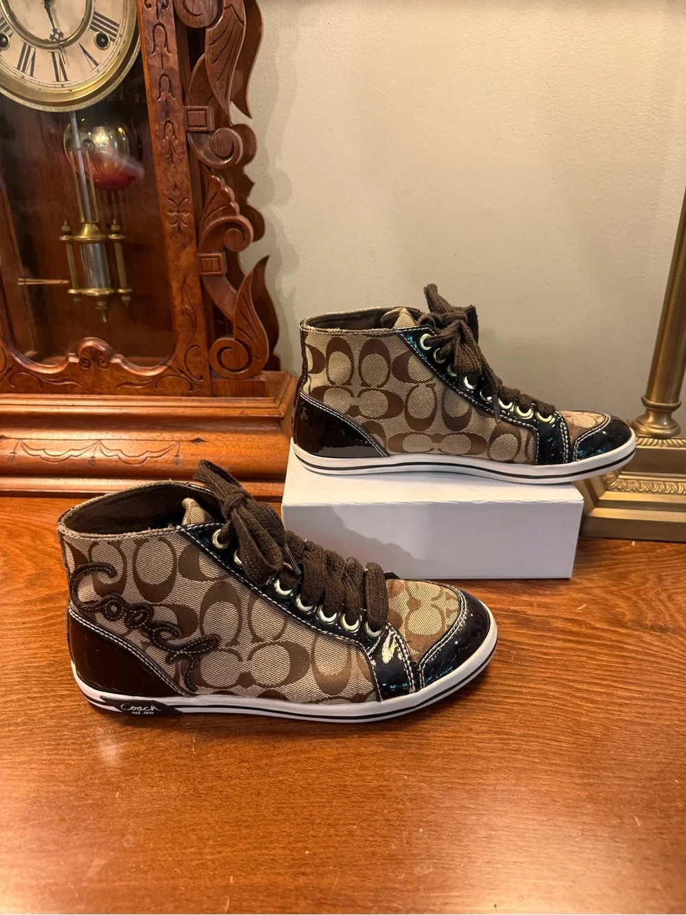 Coach brown signature